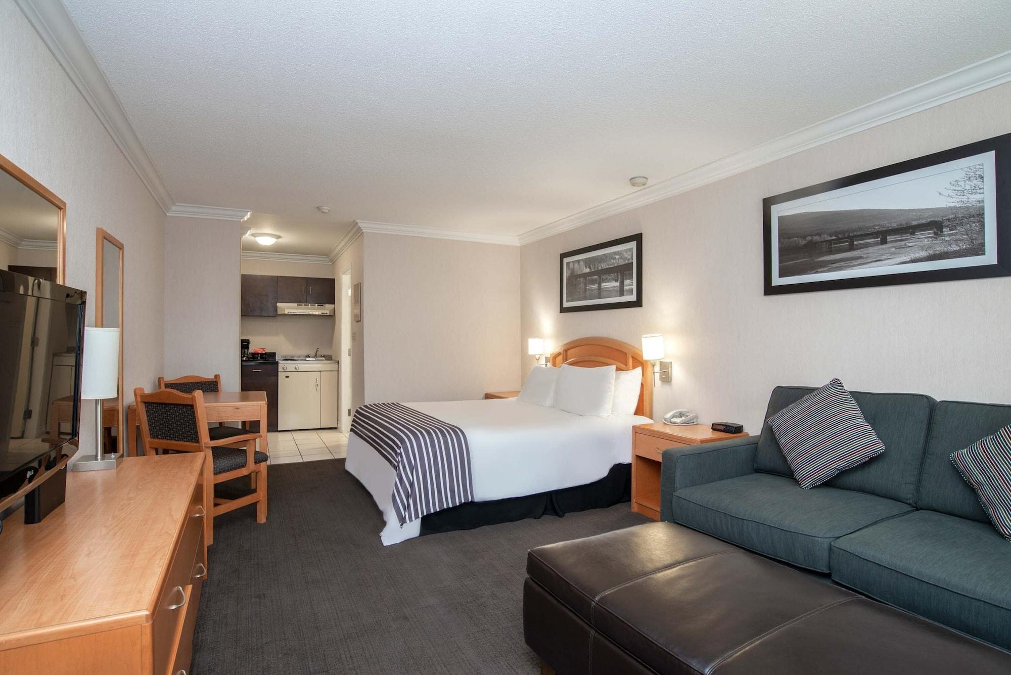 Sandman Hotel Revelstoke Bagian luar foto