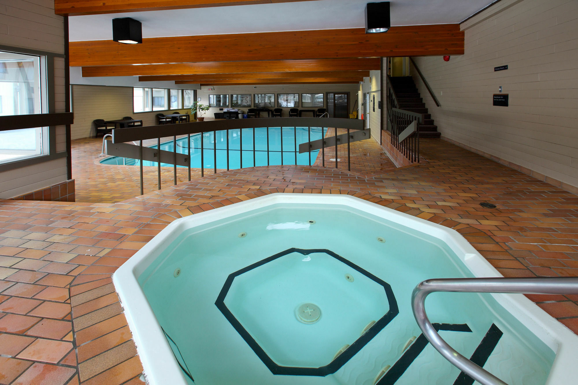 Sandman Hotel Revelstoke Bagian luar foto